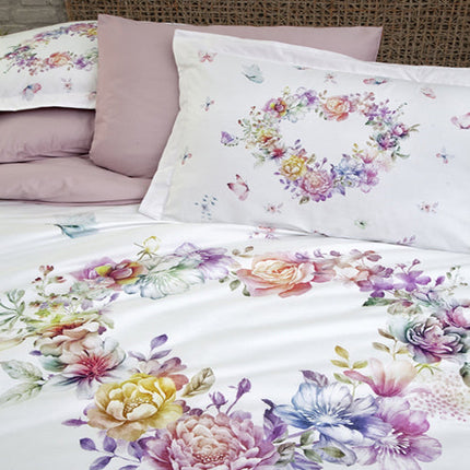 3D Спално бельо от памучен сатен – бяло и бледорозово със сърце от цветя