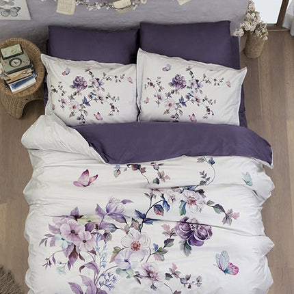 3D Спално бельо от памучен сатен – бяло и лилаво с цветя и пеперуди