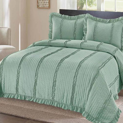 Луксозна кувертюра от 100% памук - ментов цвят с бродирани линии