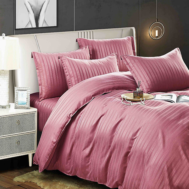 Едноцветно спално бельо - розово с райе - F2-16