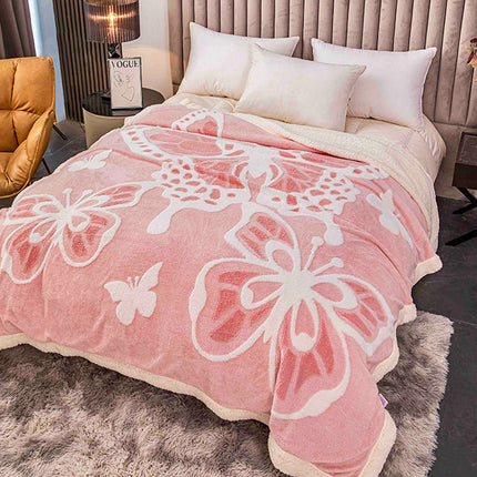 Плюшено 3D одеяло - Розов цвят с пеперуди